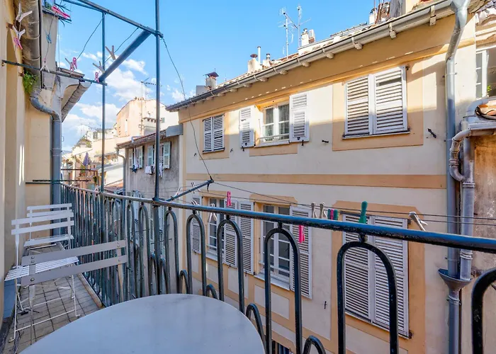 Vieux-nice 2p Climatise Balcon *