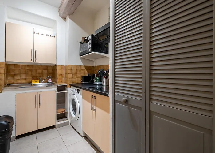 Apartment Vieux-nice 2p Climatise Balcon Nizza